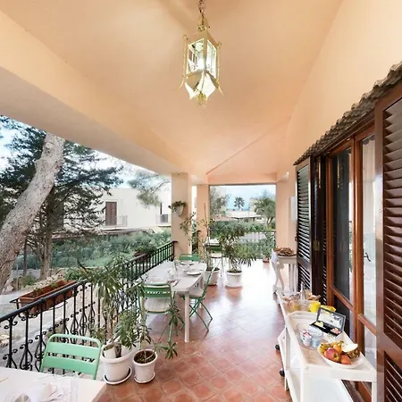 Il Carrubo Bed & Breakfast