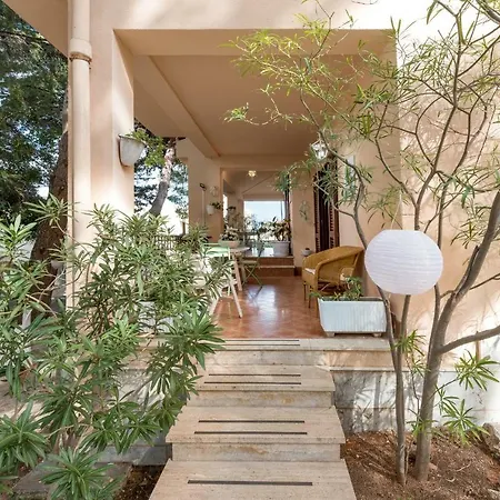 Il Carrubo Bed & Breakfast *